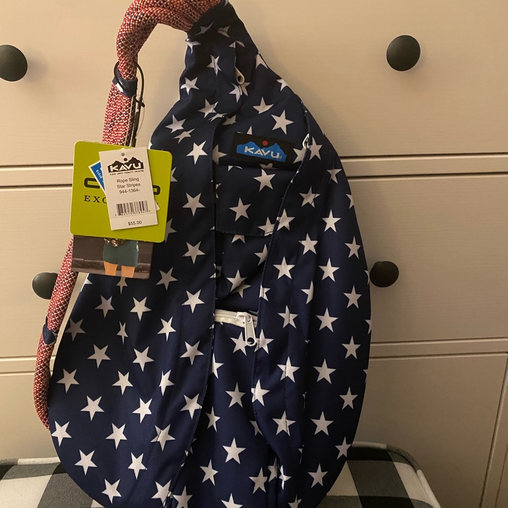 NWT Kavu SlingBag
